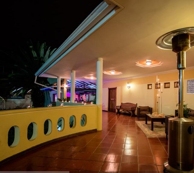 Hotel El Quijote Куэнка Экстерьер фото