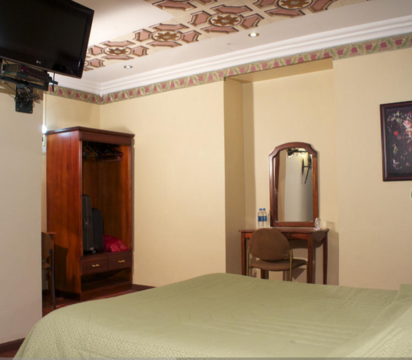 Hotel El Quijote Куэнка Экстерьер фото